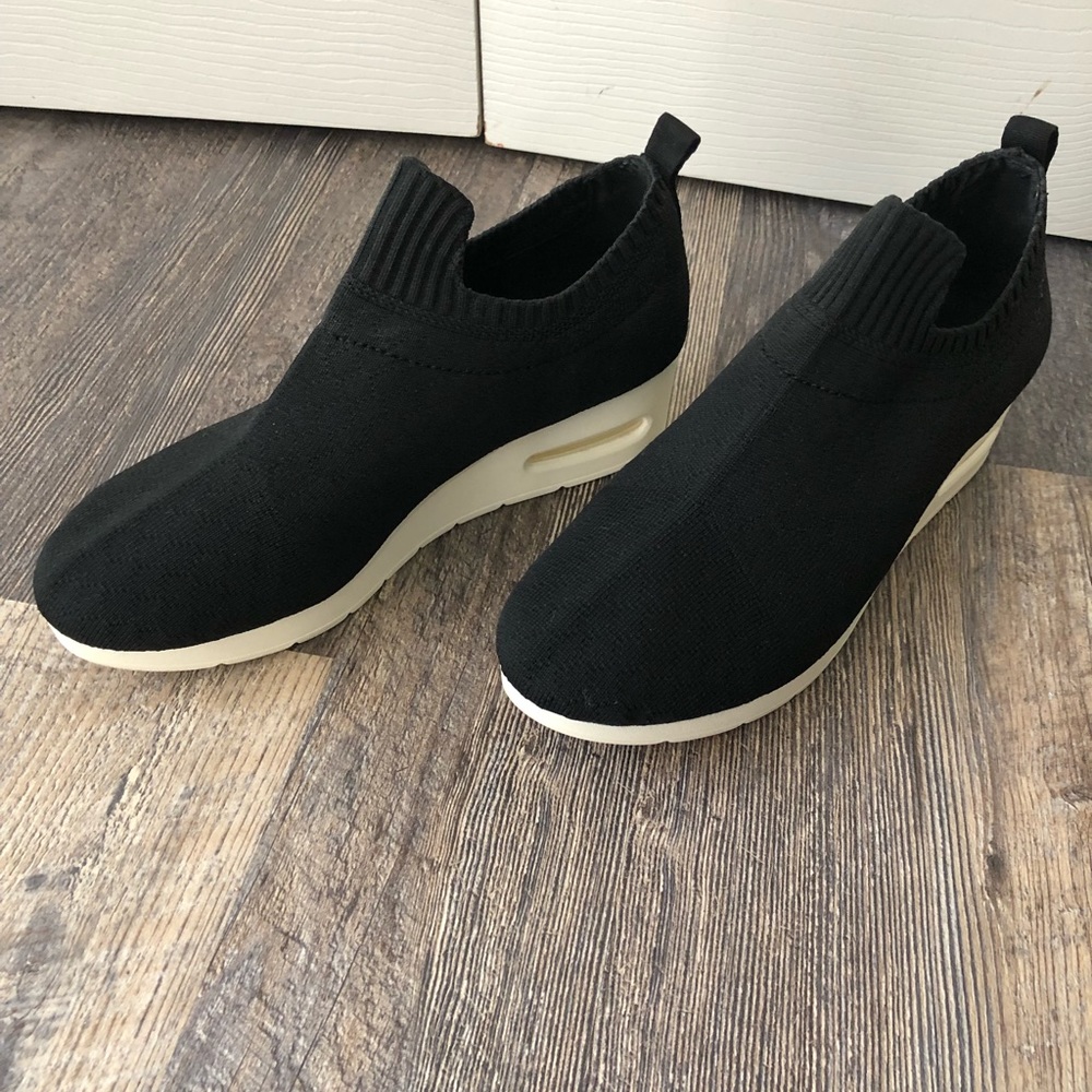 DNKY Wedge slip on shoe with sneaker feel